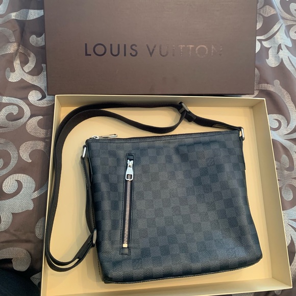 louis Vuitton Mick PM damier graphite cross body - Picture 9 of 9